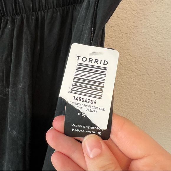 NWT Torrid Mini Super Soft Tiered Circle Skirt 6X - Picture 3 of 6